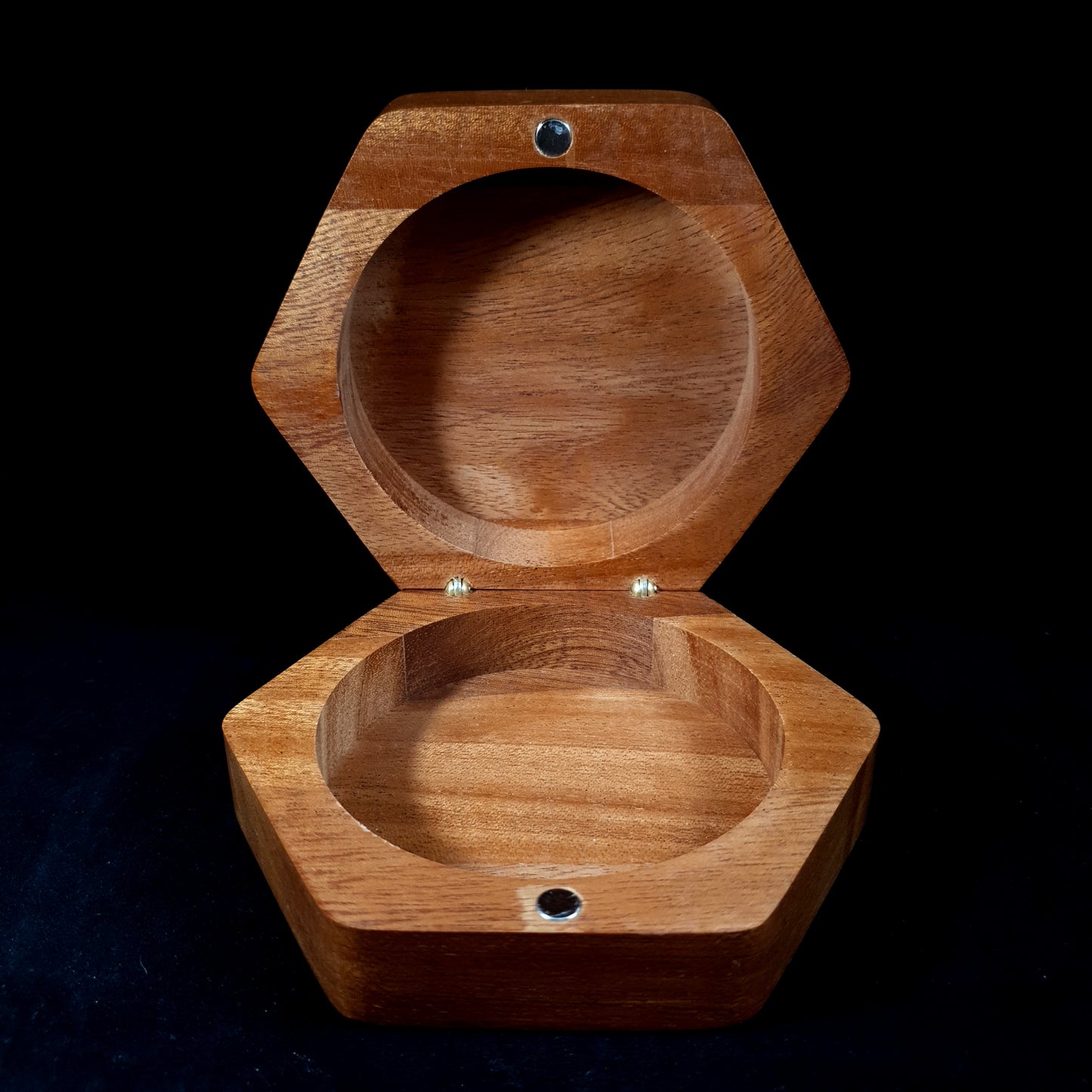 Compass Dice Box