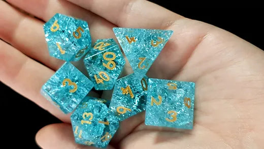 Crackle glass Sea Shanty dice - The Diamond