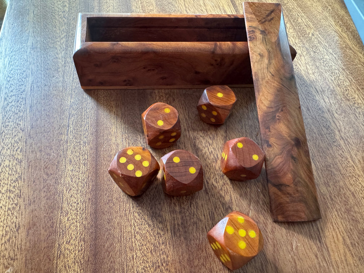 Wooden D6 set (with wood box)