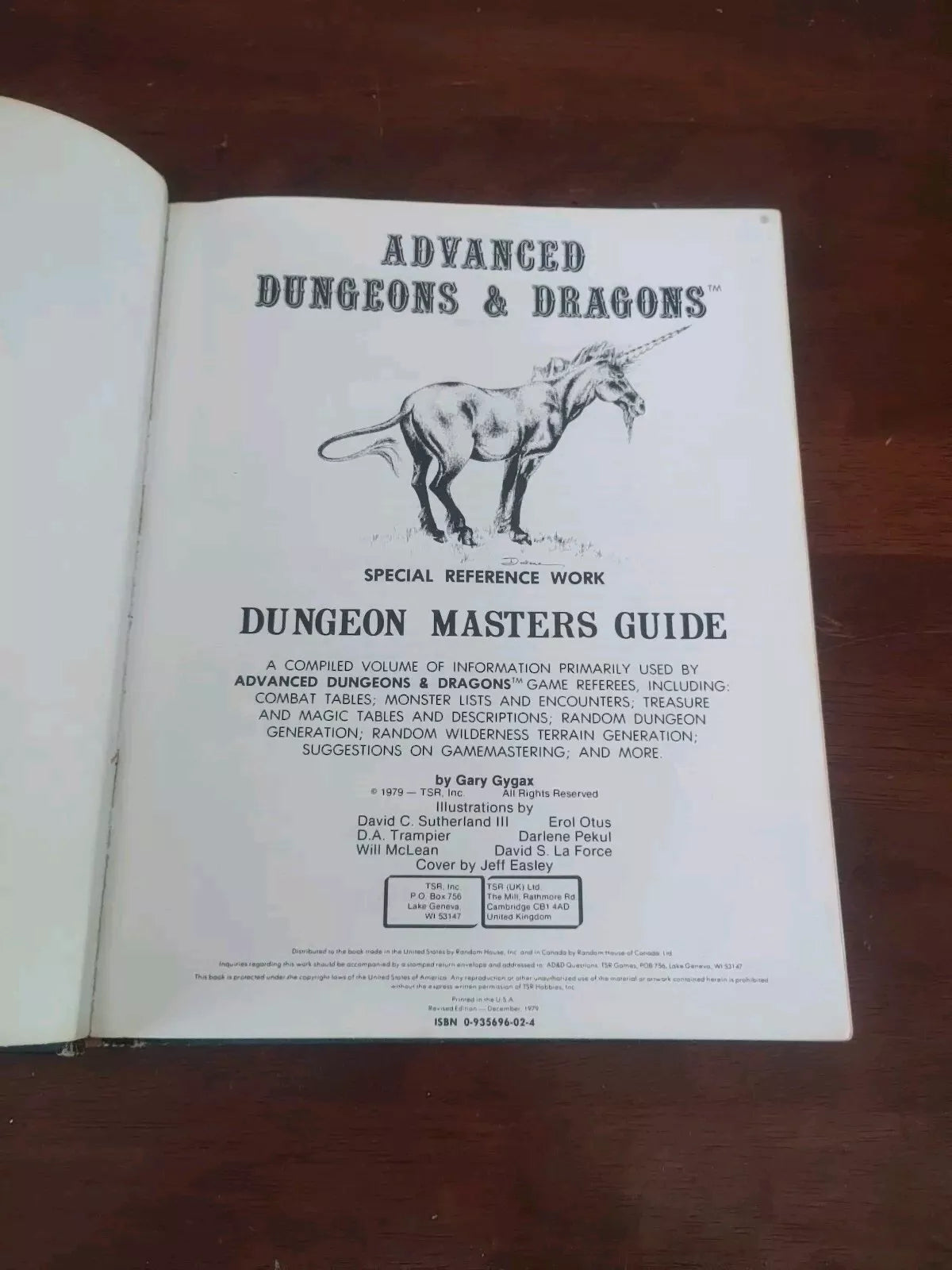 Official Advanced Dungeons and Dragons Dungeon Masters Guide (1st Edition) 1979