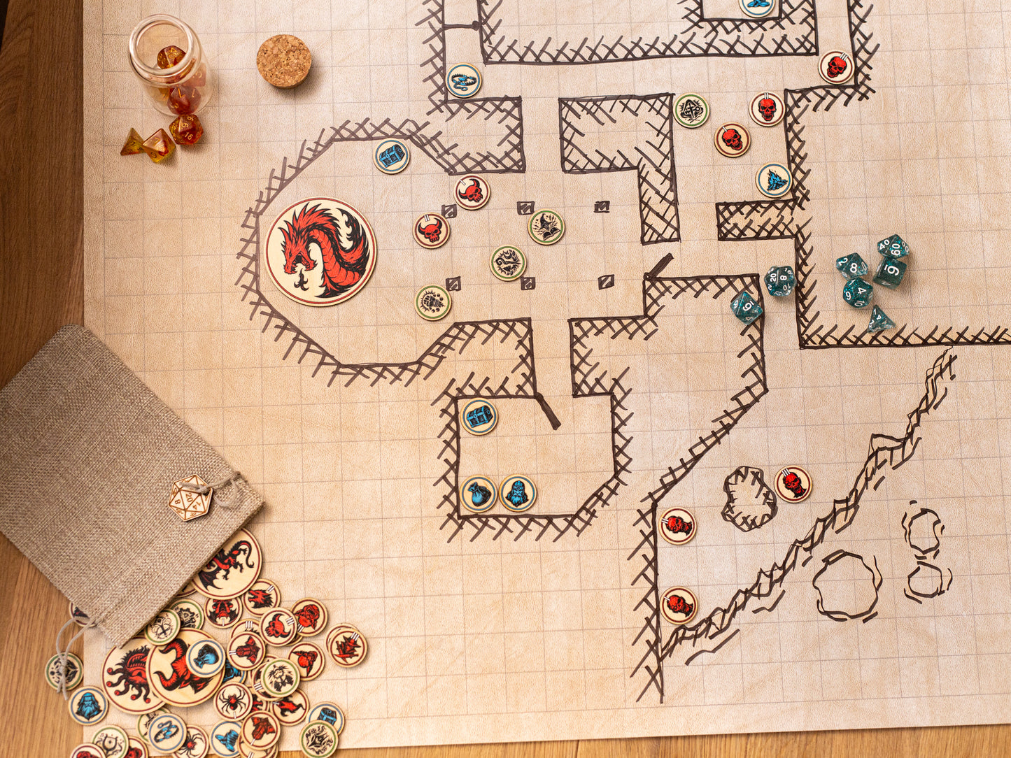 DnD Token Set (72 Pieces Wood + Bag)