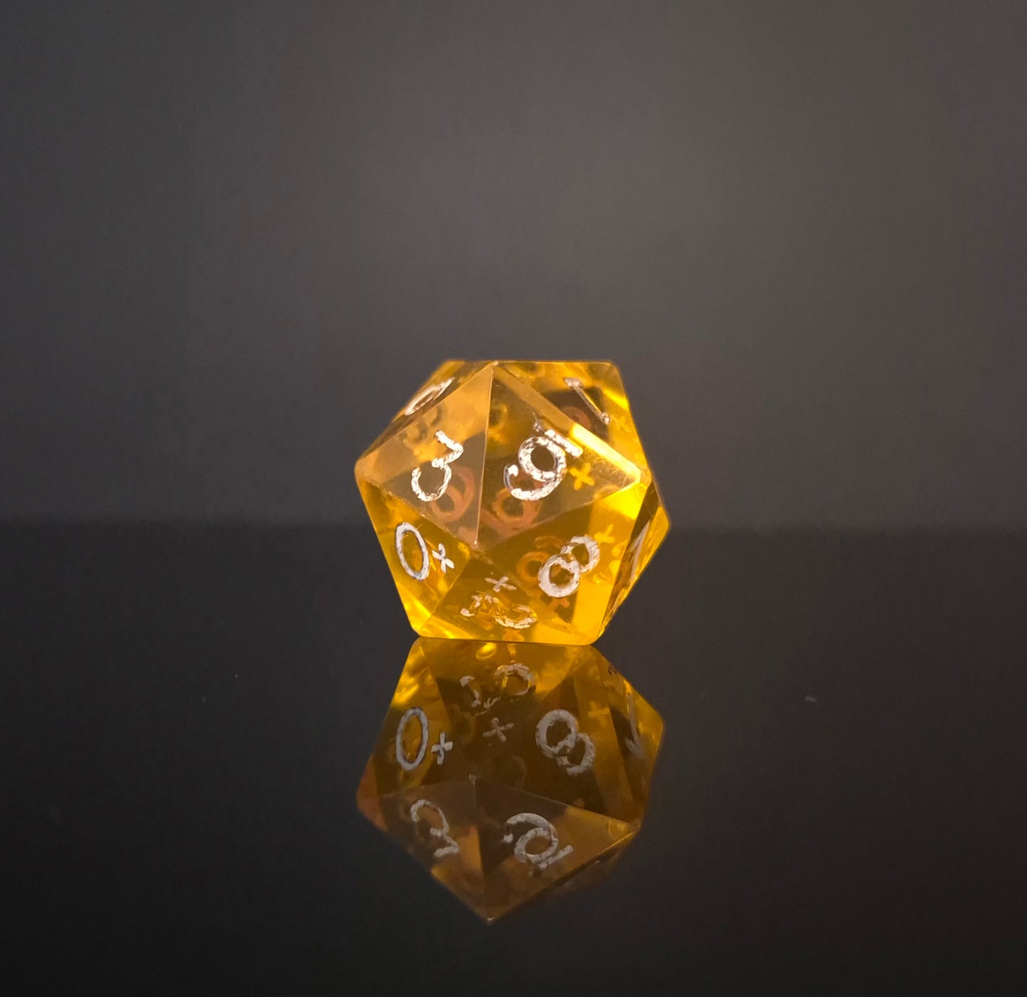 Vintage GameScience Gem Topaz d20 Dice. TSR Era Collectible. Late 1970s. Early 1980s
