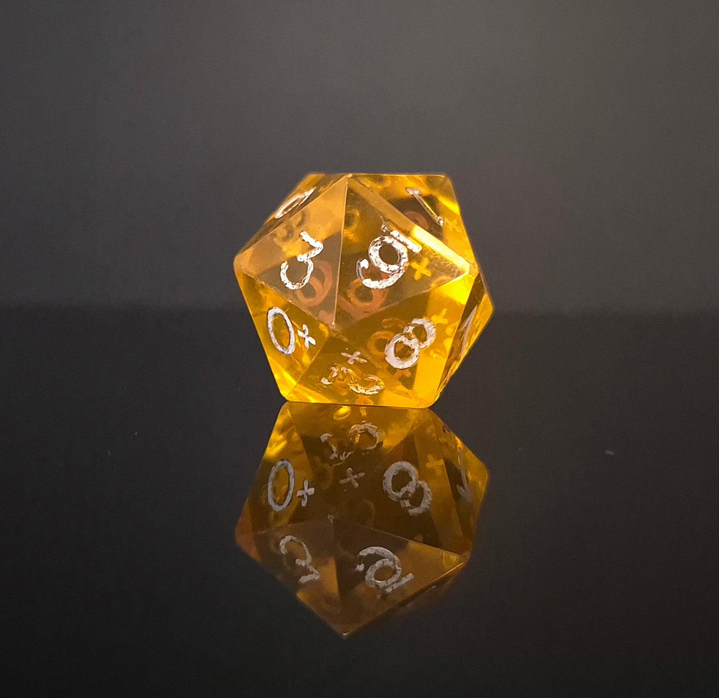 Vintage GameScience Gem Topaz d20 Dice. TSR Era Collectible. Late 1970s. Early 1980s