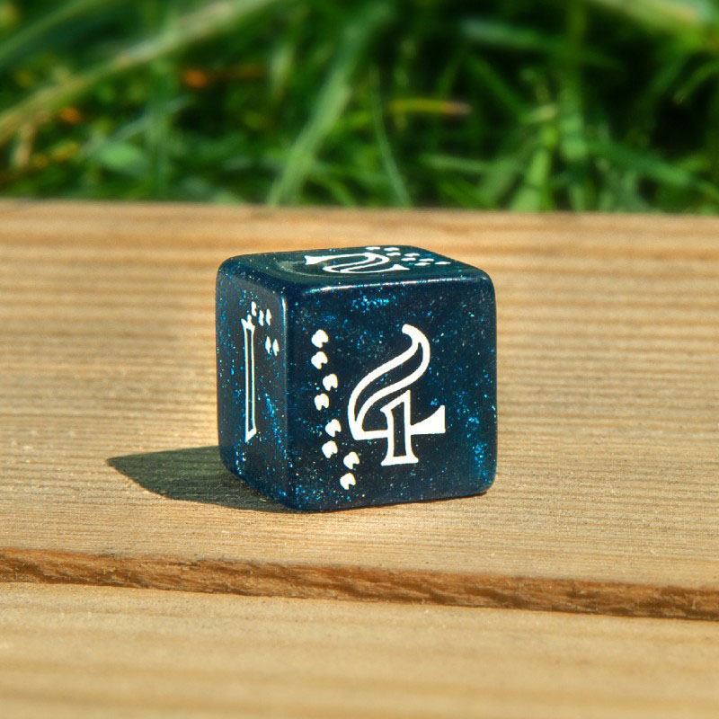 Shimmering Llama Dice Set Glittering dark Blue & White🦙